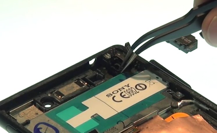 Changement de vitre arrière sur Xperia M4 Aqua photo 1