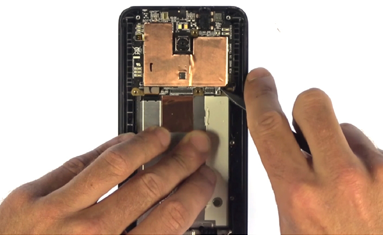 Changement d'écran (vitre+LCD) sur Zenfone 2 ZE550ML photo 1