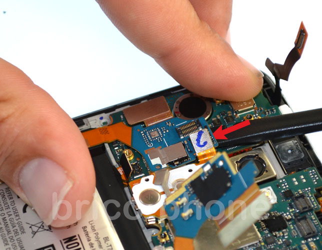 Changement d'écran (vitre+châssis+LCD) sur G2 photo 1