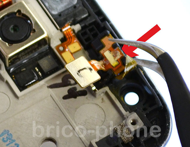 Changement d'écran (vitre+châssis+LCD) sur G2 photo 1