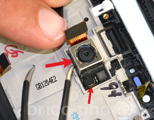 Changement d'écran (vitre+châssis+LCD) sur G2 photo 1