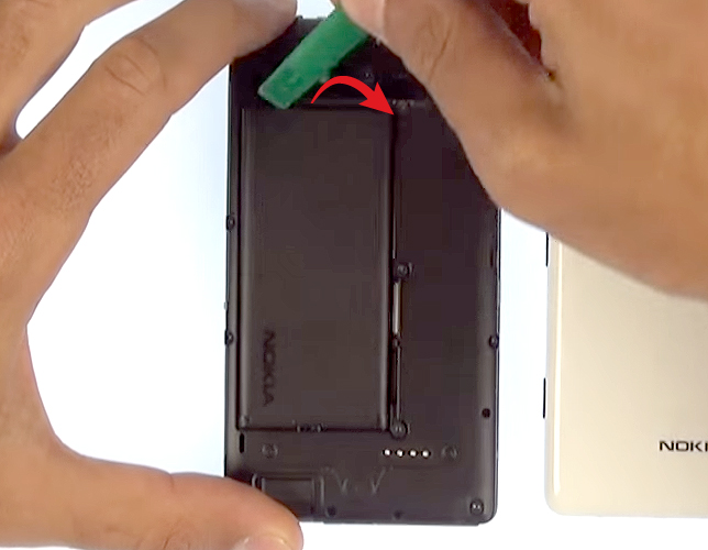 Changement de vitre tactile sur Lumia 820 photo 1