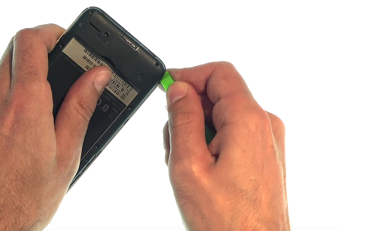 Changement de vitre seule sur Desire 620 photo 1