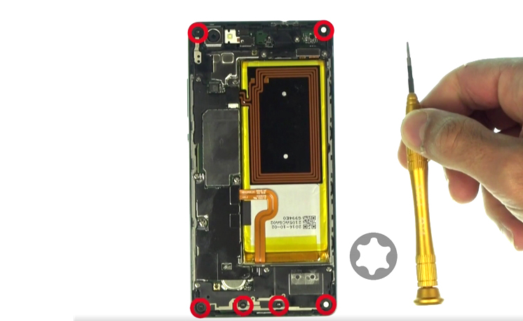 Changement d'écran (vitre+châssis+LCD) sur P8 Lite photo 1