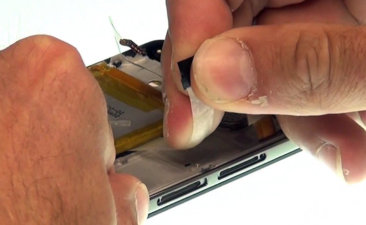 Changement de batterie sur P8 Lite photo 1