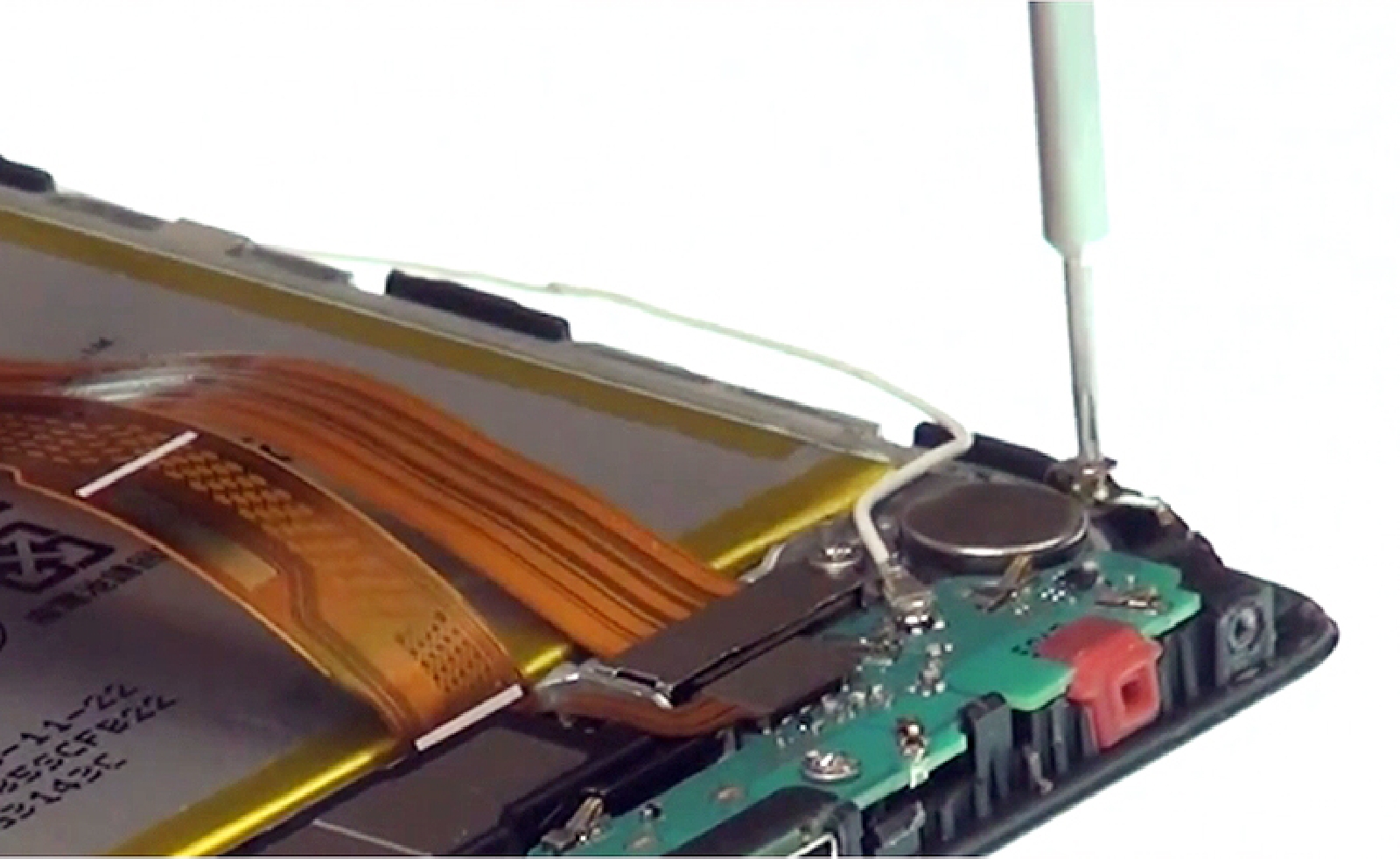 Changement d'écran (vitre+châssis+LCD) sur Mate 8 photo 2