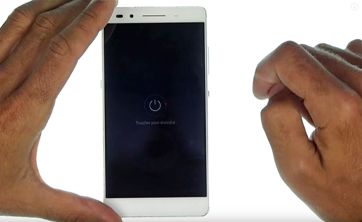 Changement d'écran (vitre+LCD) sur Honor 7 photo 1