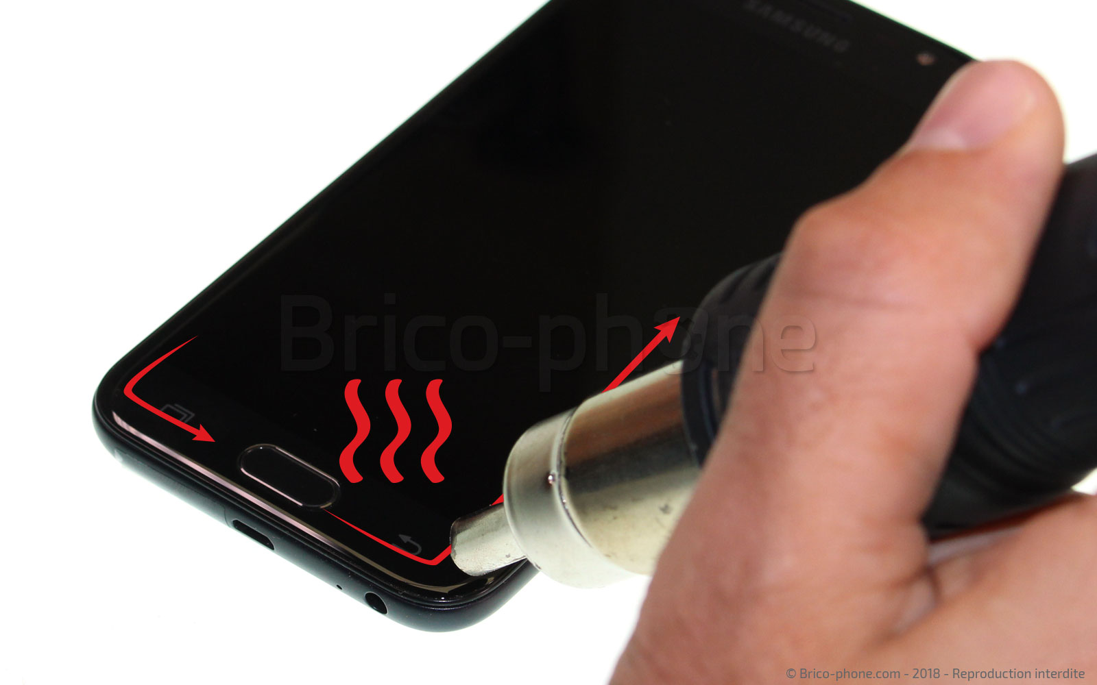 Changement d'écran (vitre+LCD) sur Galaxy J3 2017 photo 1