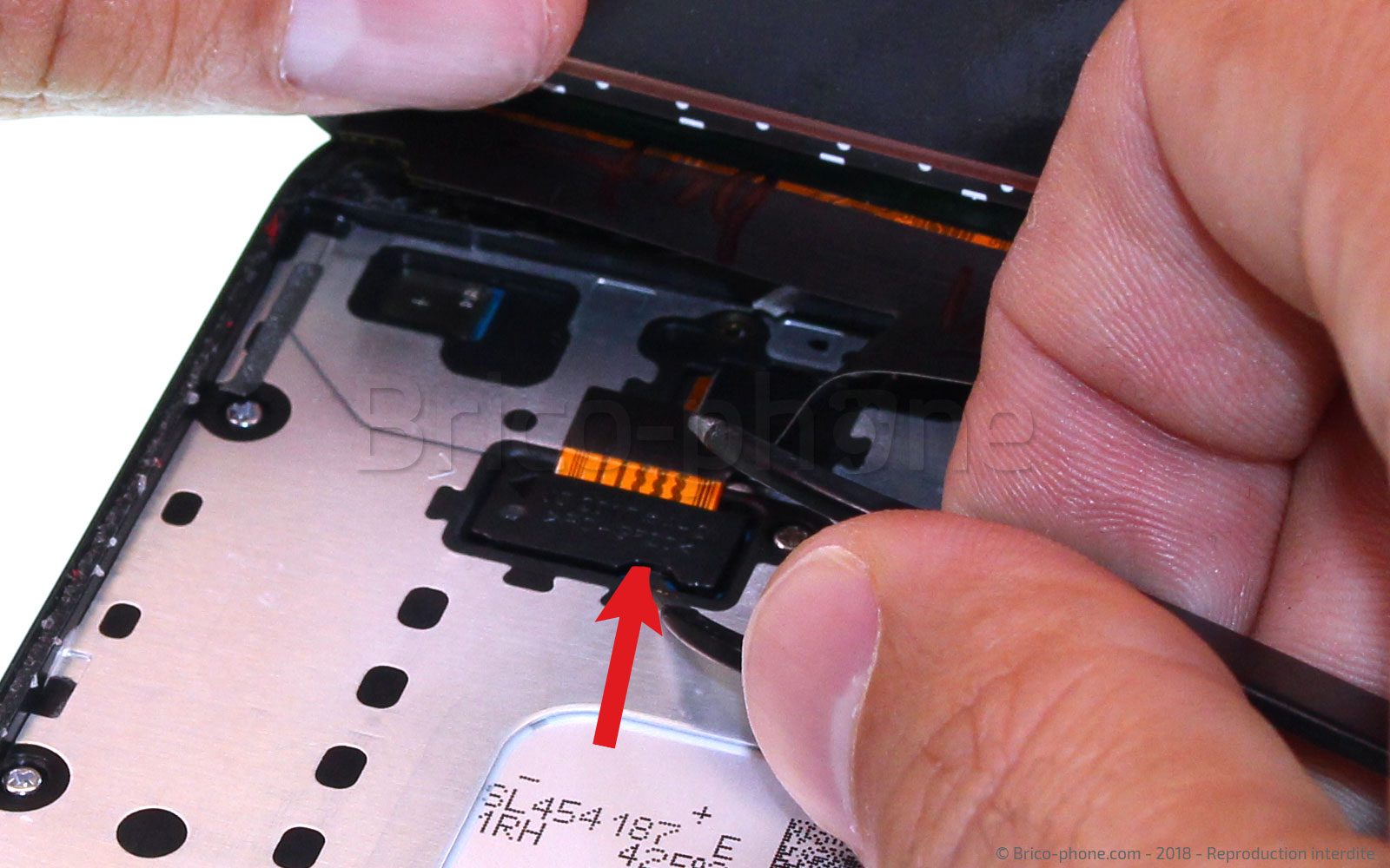 Changement d'écran (vitre+LCD) sur Galaxy J3 2017 photo 1