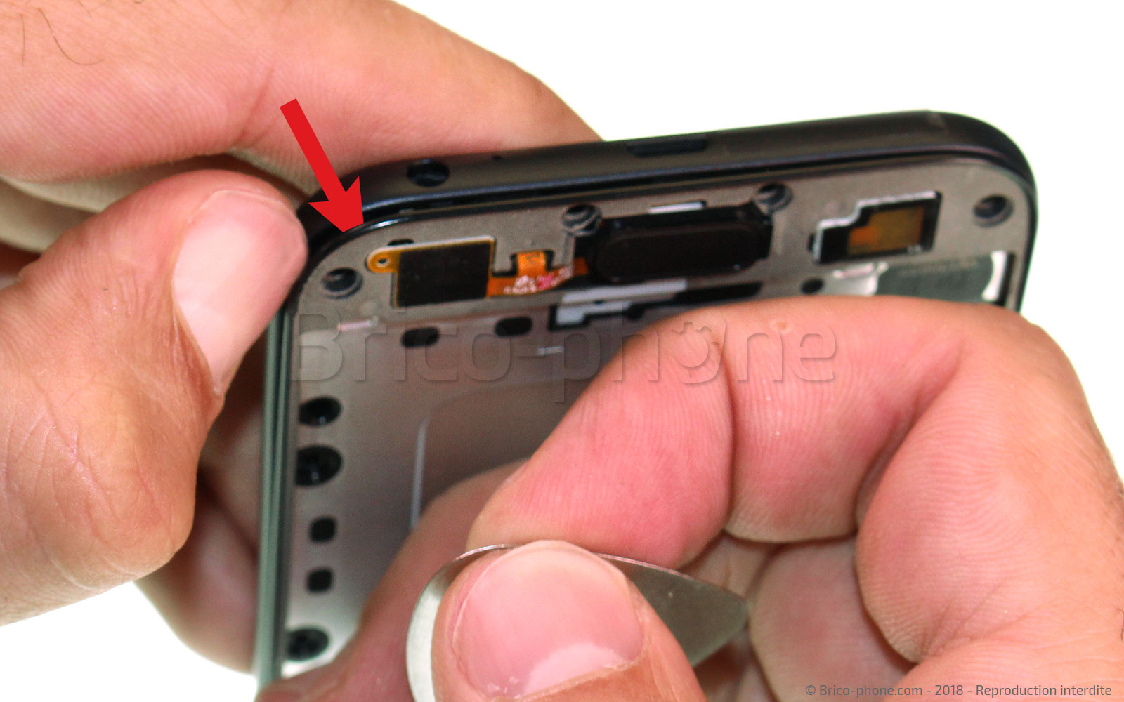 Changement de batterie sur Galaxy J3 2017 photo 1