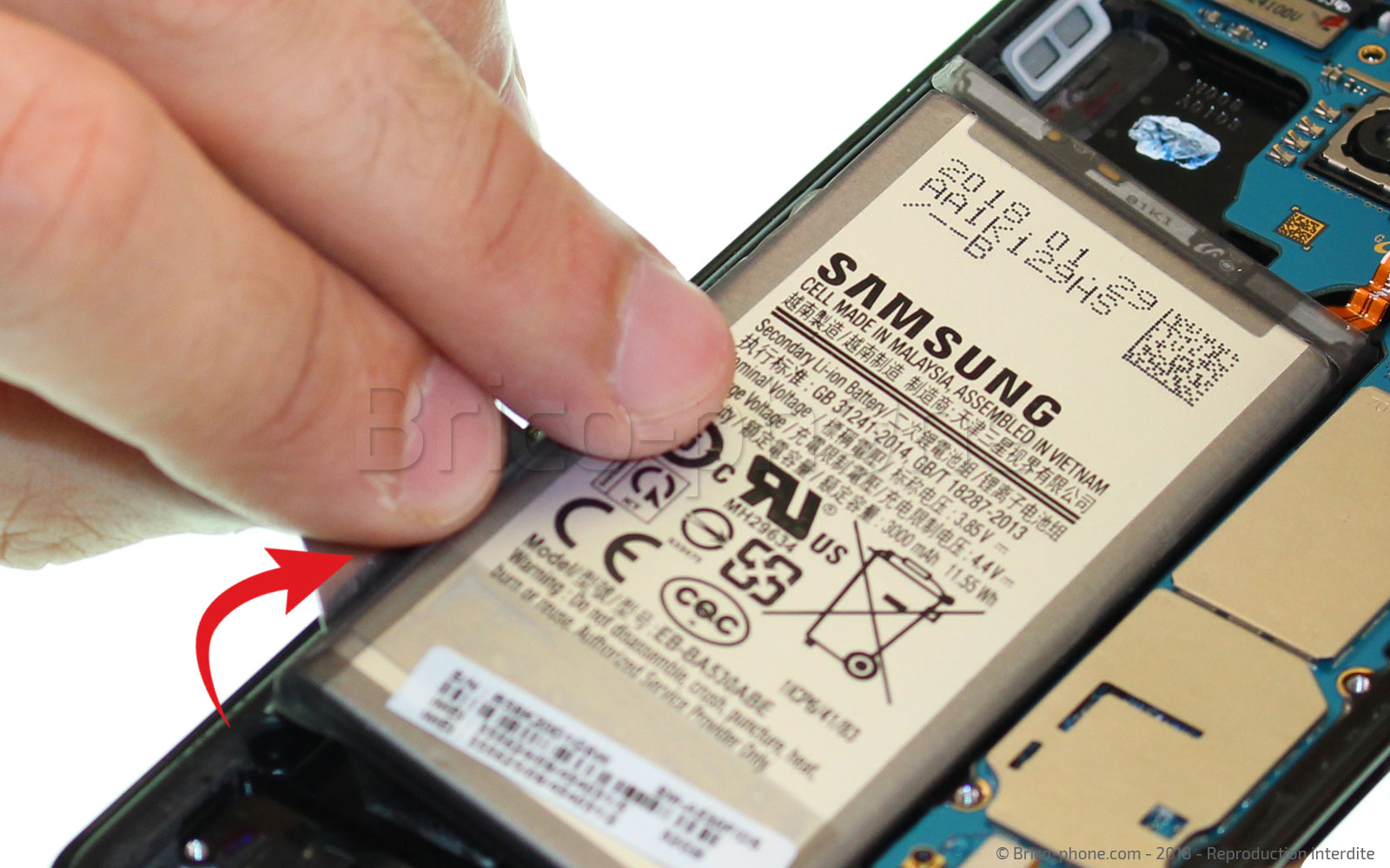 Changement de batterie sur Galaxy A8 2018 photo 2