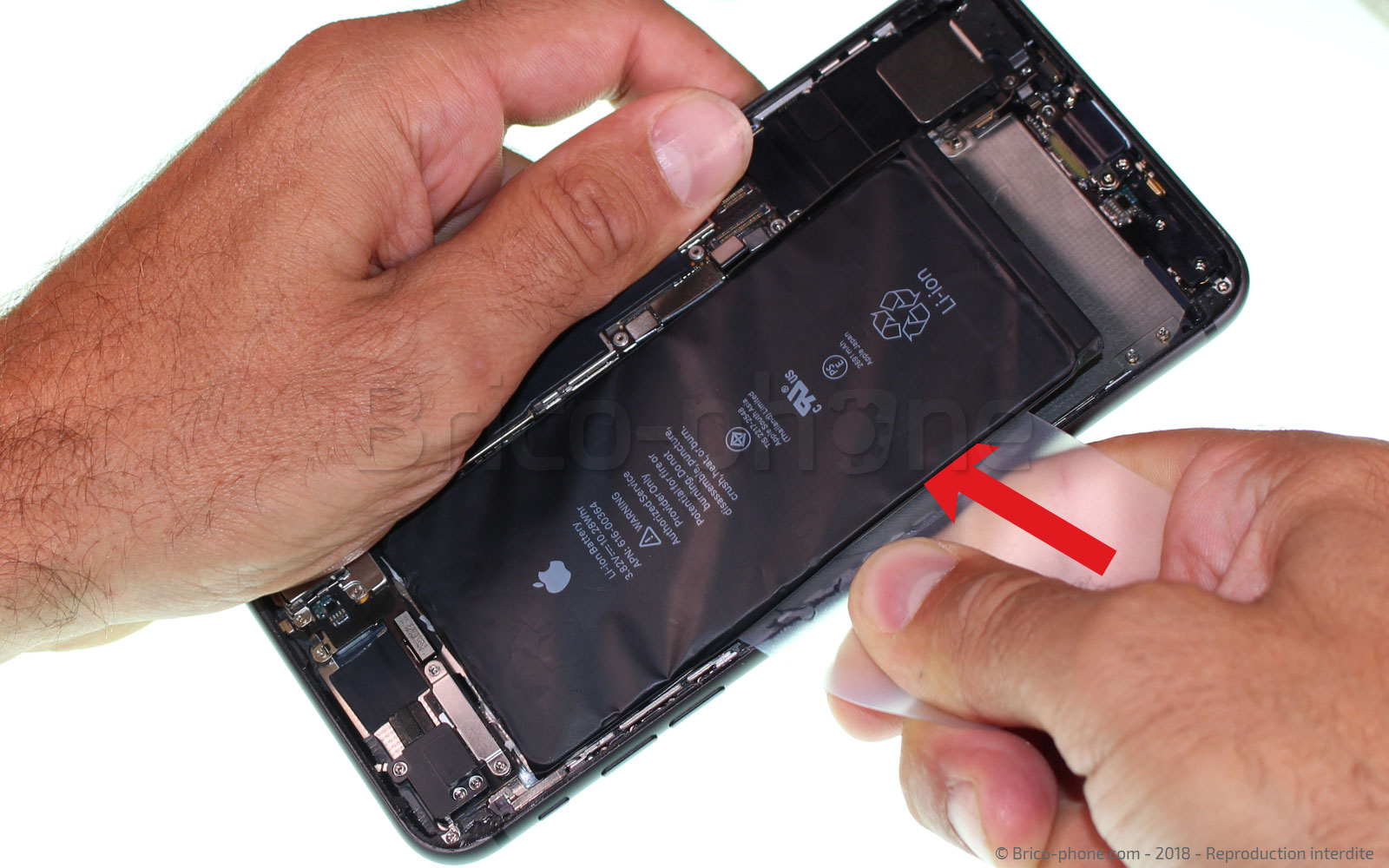 Changement de batterie sur iPhone 8 Plus photo 3