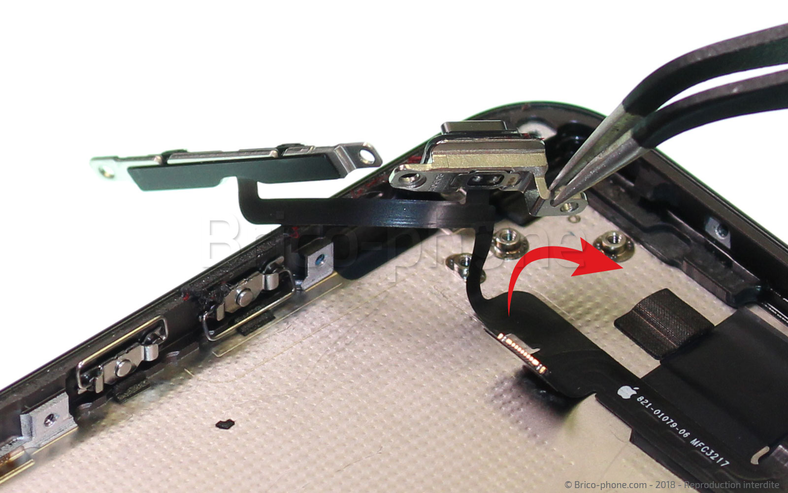 Changement de nappe power et volume sur iPhone 8 Plus photo 2