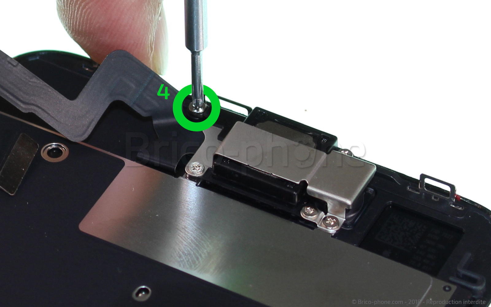 Changement du haut-parleur interne sur iPhone 8 Plus photo 2