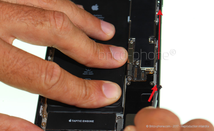 Changement du vibreur Taptic Engine sur iPhone 8 Plus photo 1