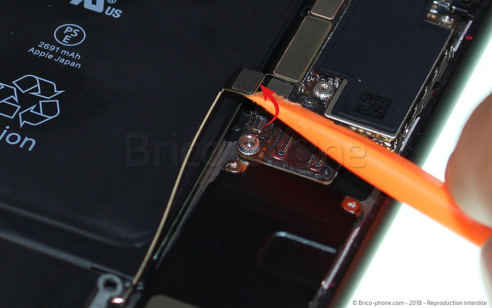 Changement d'antenne GSM sur iPhone 8 Plus photo 1