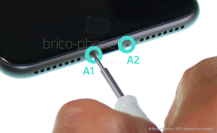 Désoxydation de la carte mère sur iPhone 8 Plus photo 1