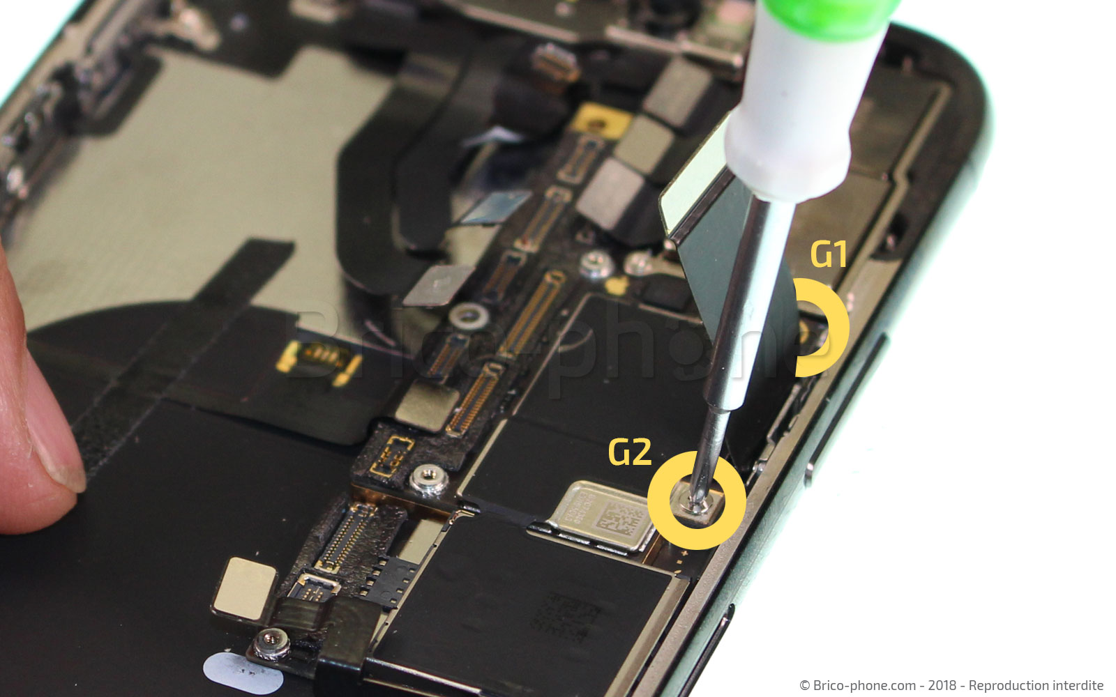 Changement du connecteur de charge sur iPhone X photo 2