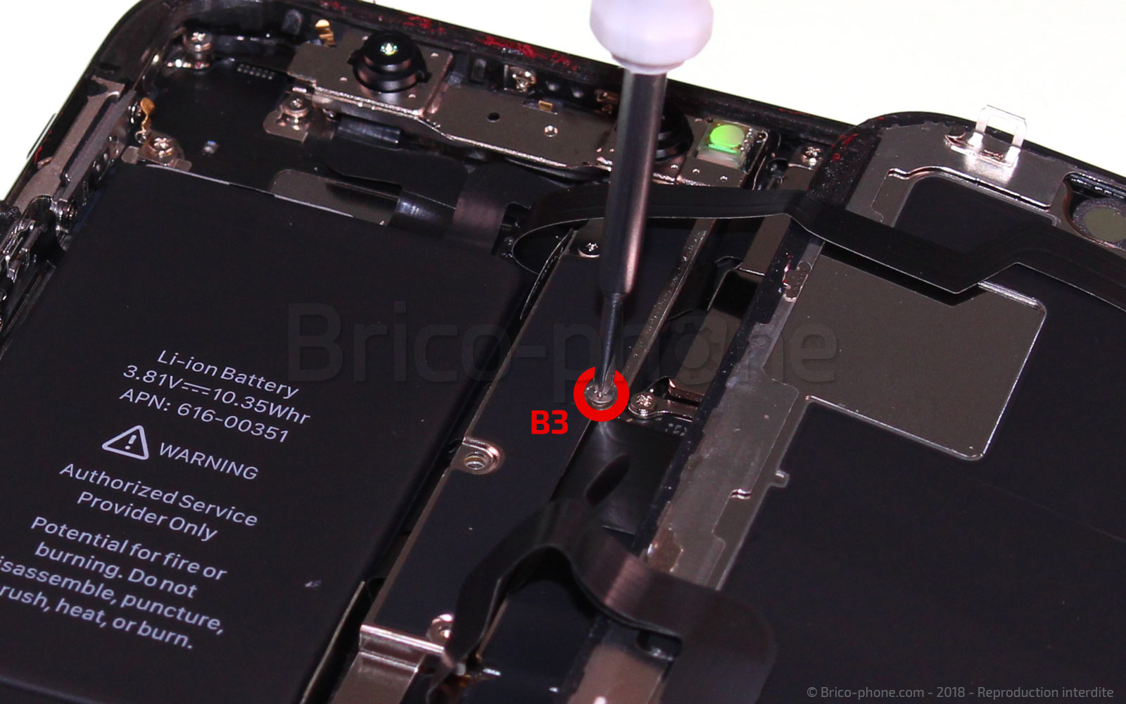 Changement du connecteur de charge sur iPhone X photo 2