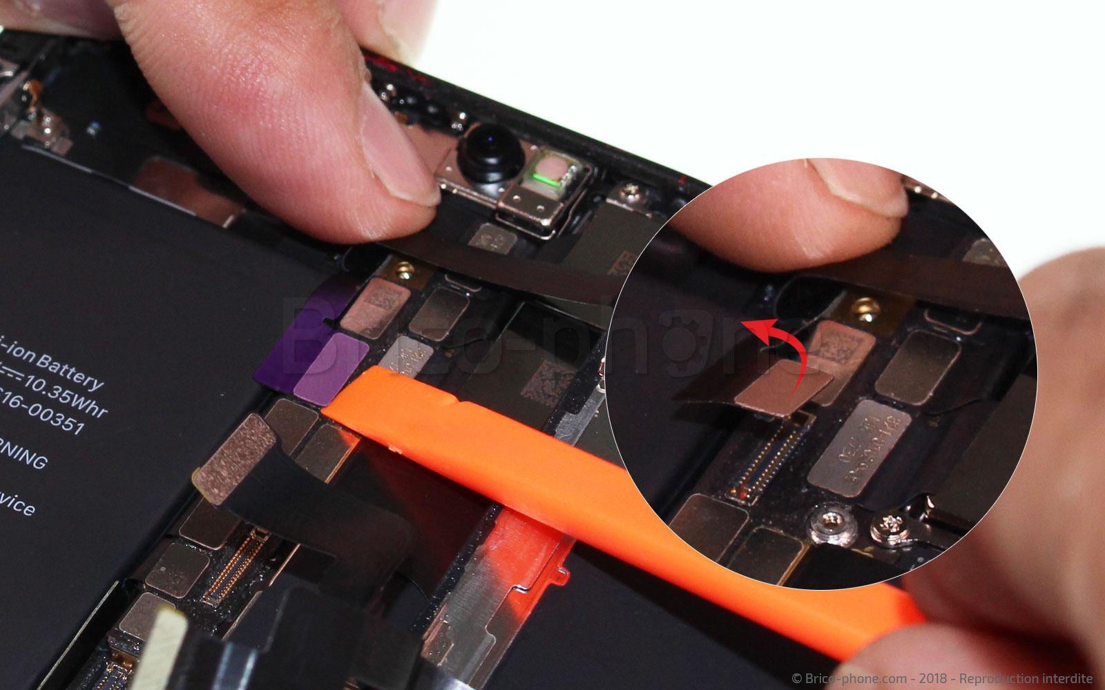 Changement de nappe du haut-parleur interne sur iPhone X photo 3