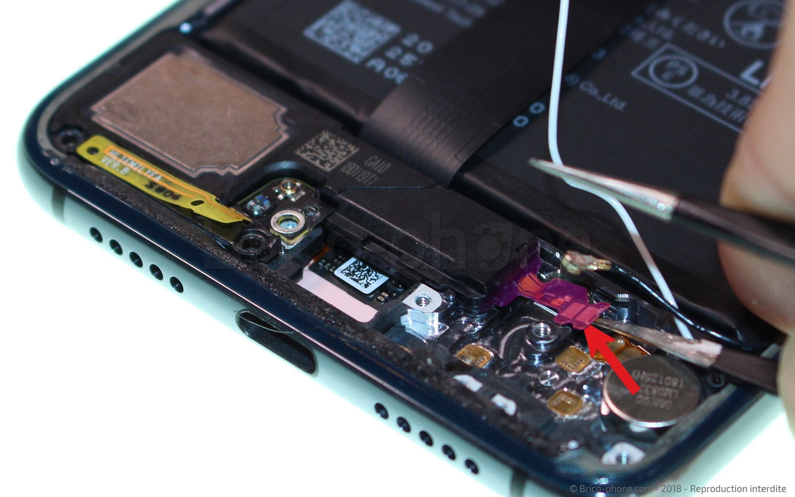 Changement d'écran (vitre+LCD) sur P20 photo 2