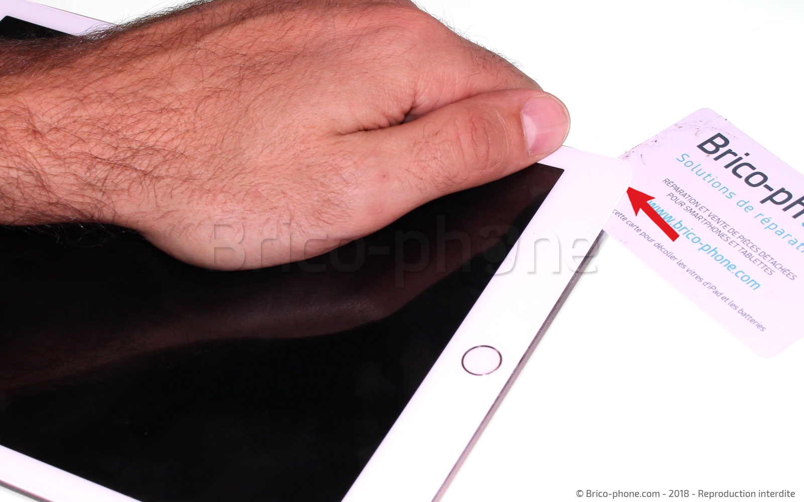 Changement de vitre sur iPad 6 2018 photo 4