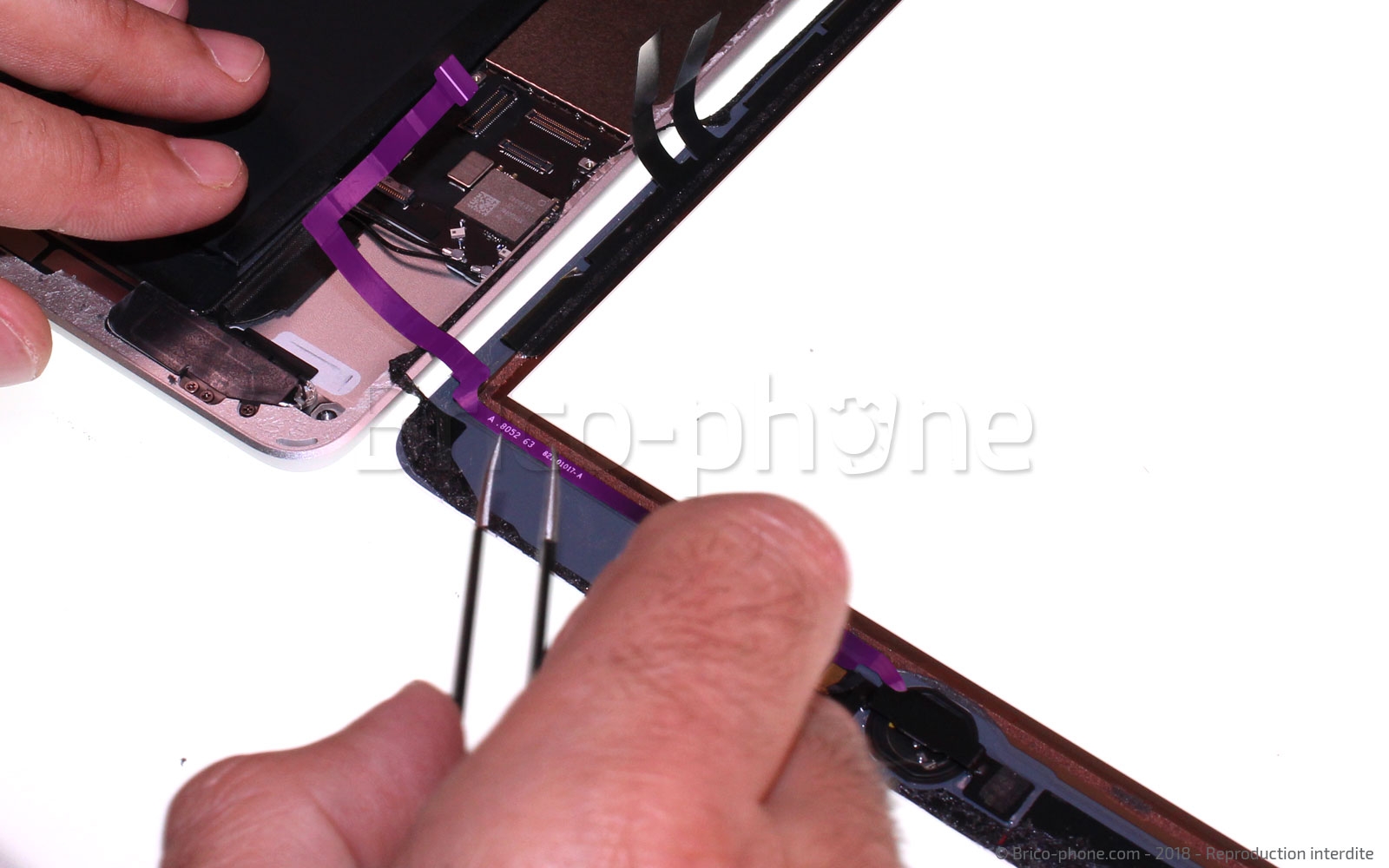 Changement de vitre sur iPad 6 2018 photo 1