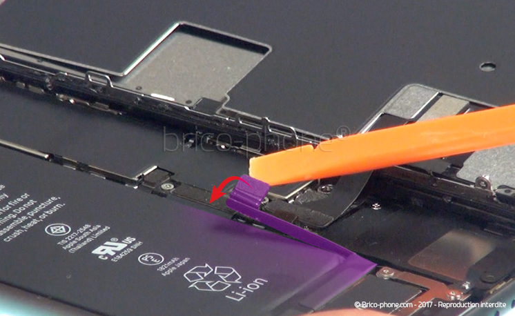 Changement d'écran (vitre+LCD) sans éléments prémontés sur iPhone 8 photo 2