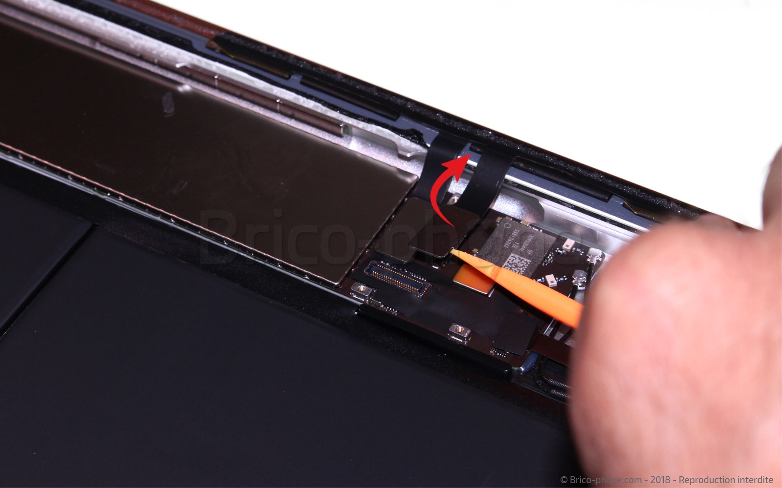 Démontage Complet sur iPad 6 2018 photo 2