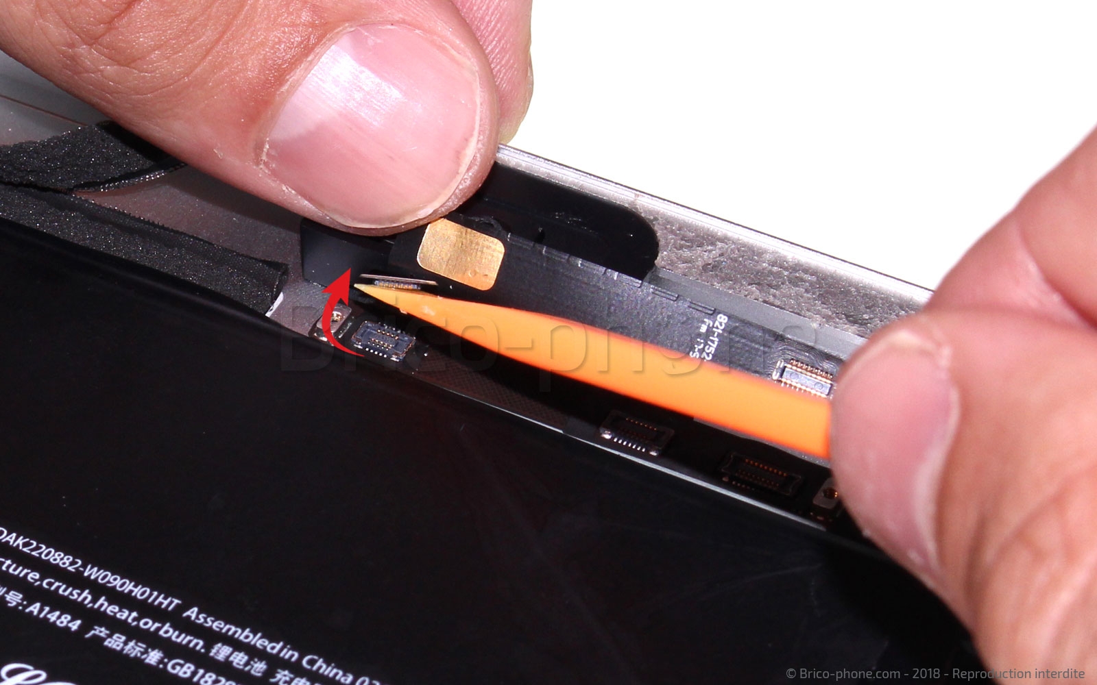 Démontage Complet sur iPad 6 2018 photo 3