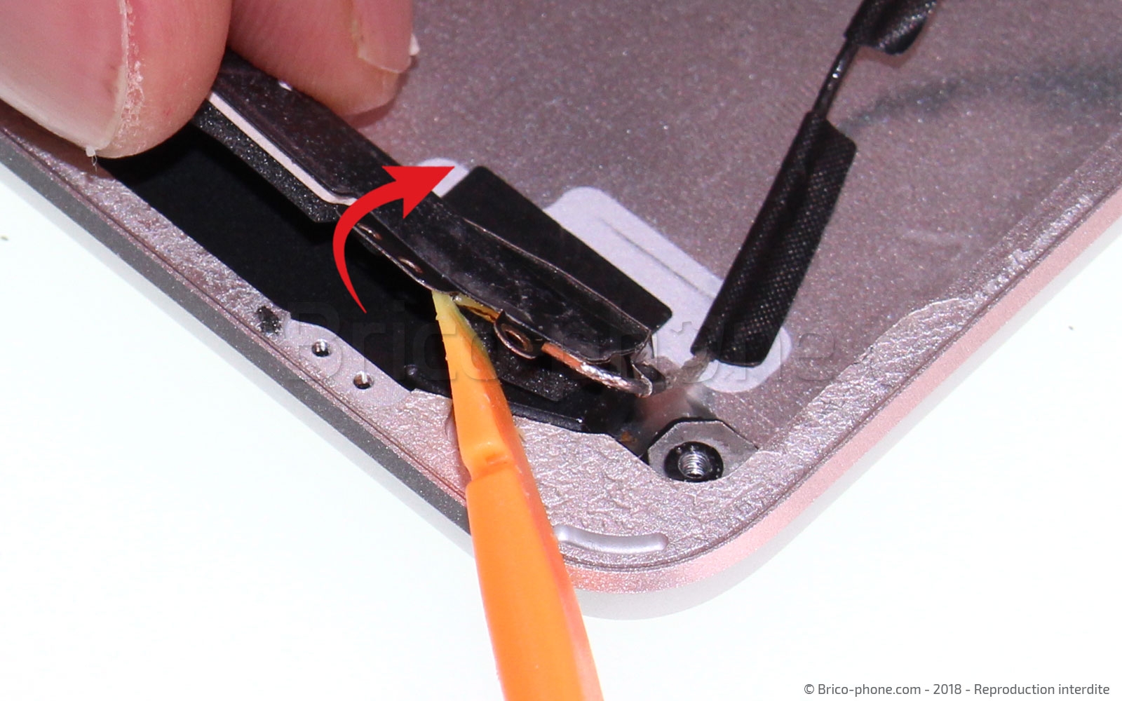 Démontage Complet sur iPad 6 2018 photo 2