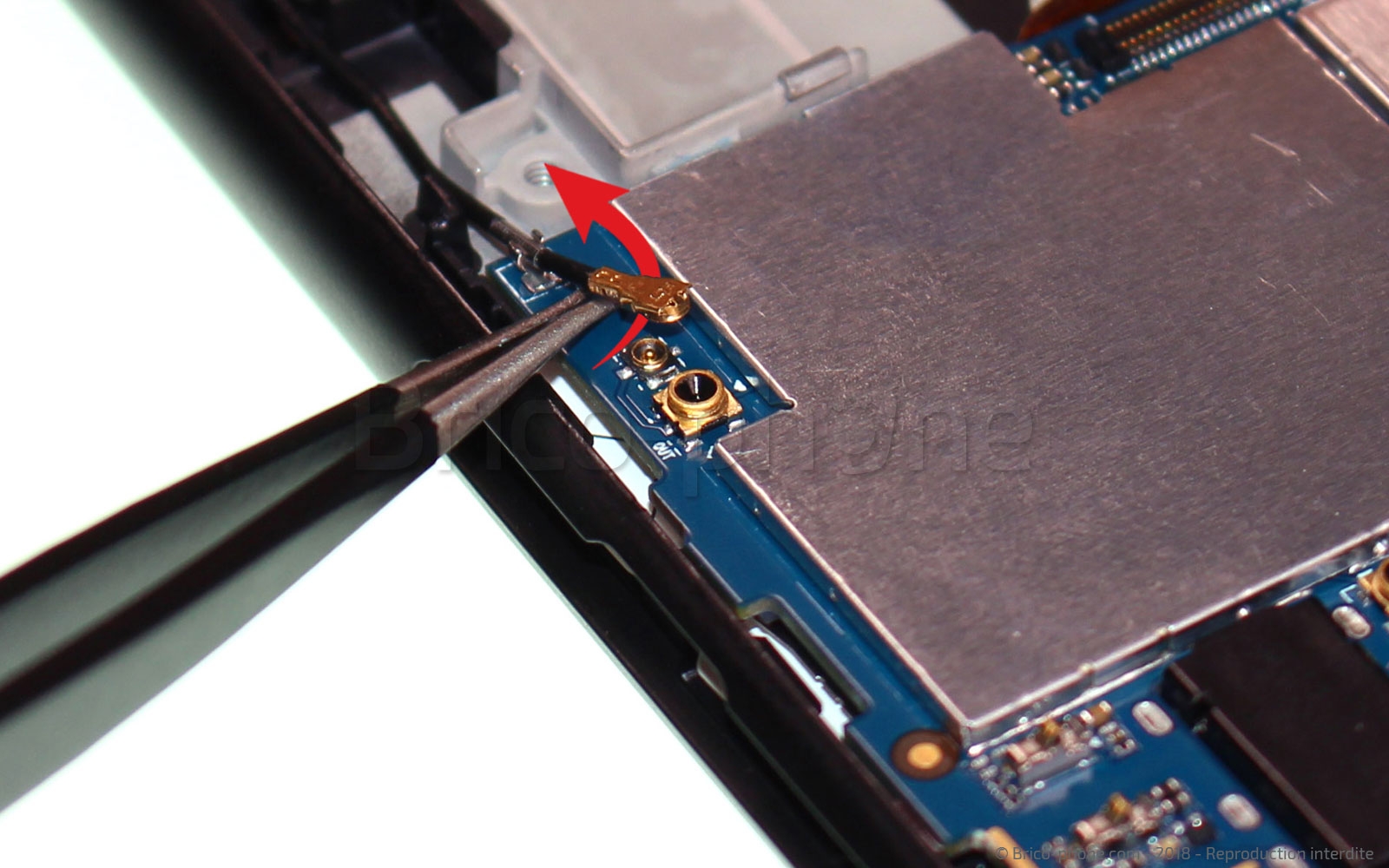 Changement d'écran (vitre+LCD) sur Xperia L2 - L2 Dual photo 1