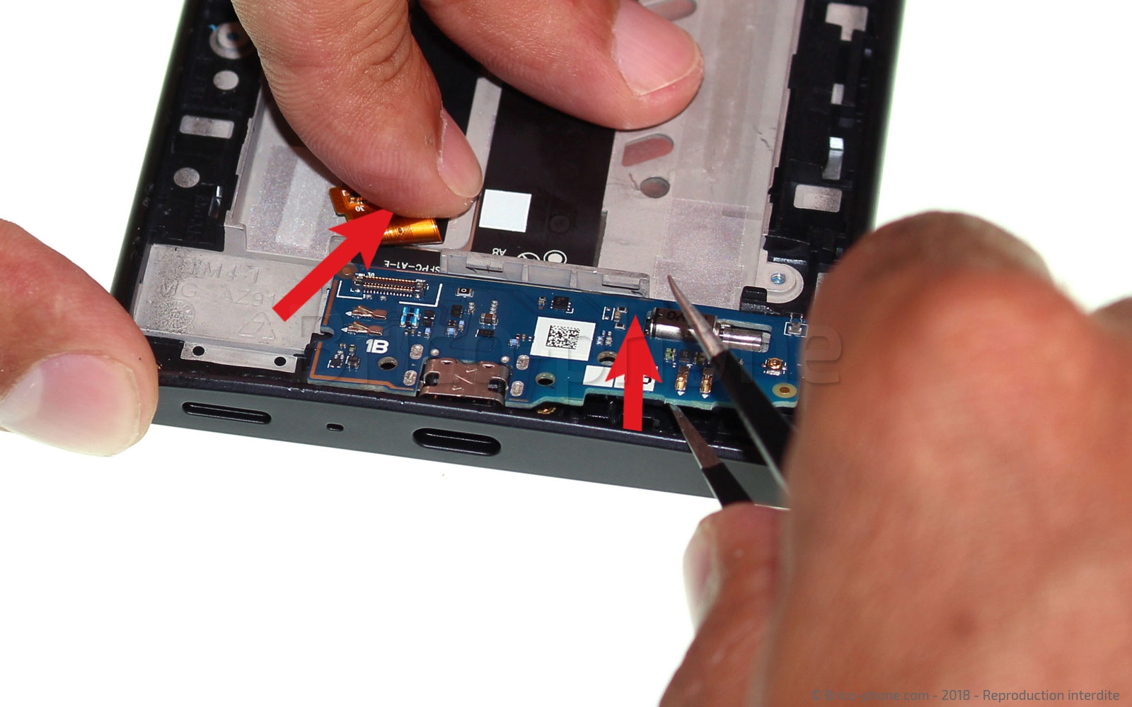 Changement d'écran (vitre+LCD) sur Xperia L2 - L2 Dual photo 2