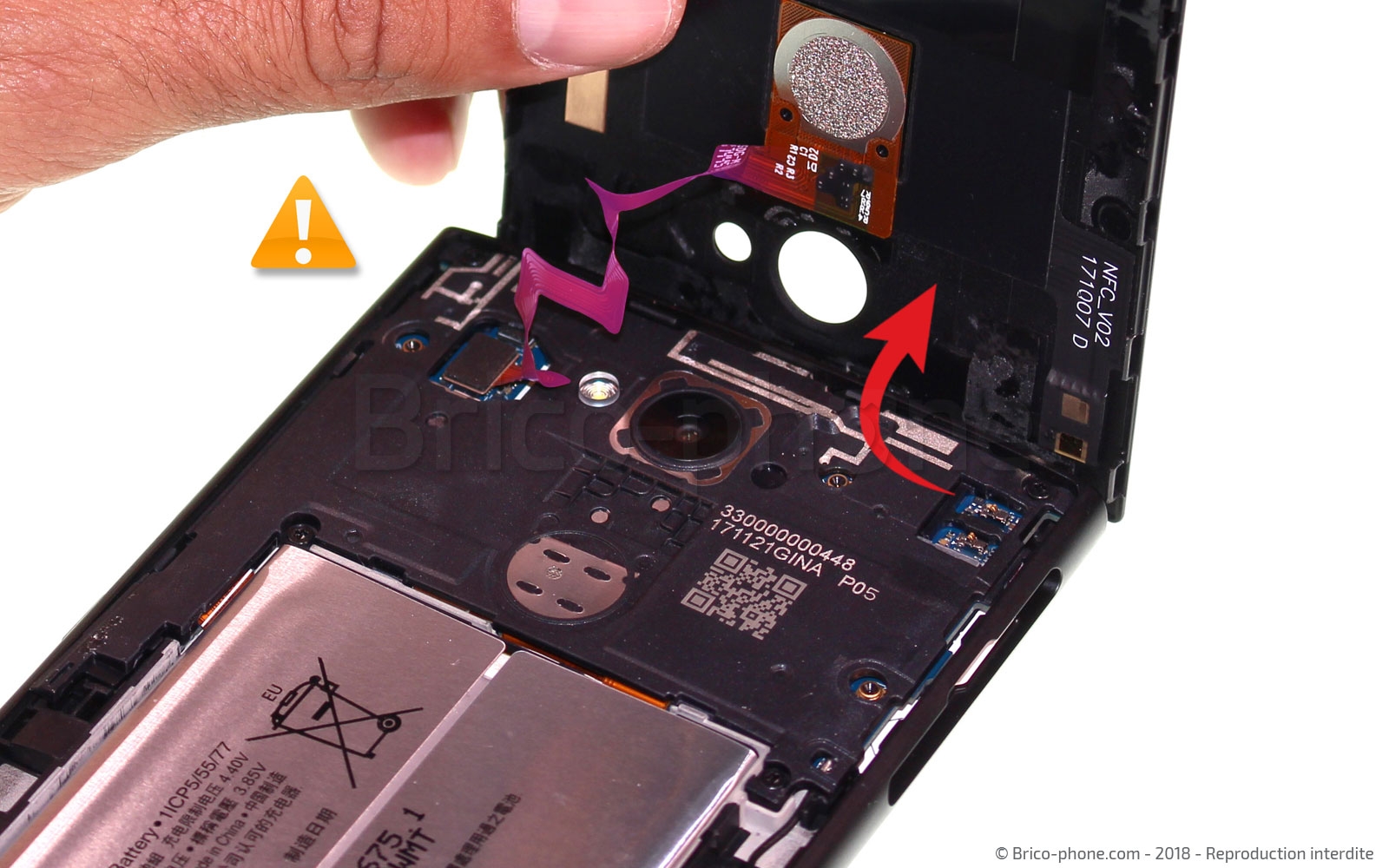 Changement de nappe interconnexion sur Xperia L2 - L2 Dual photo 2