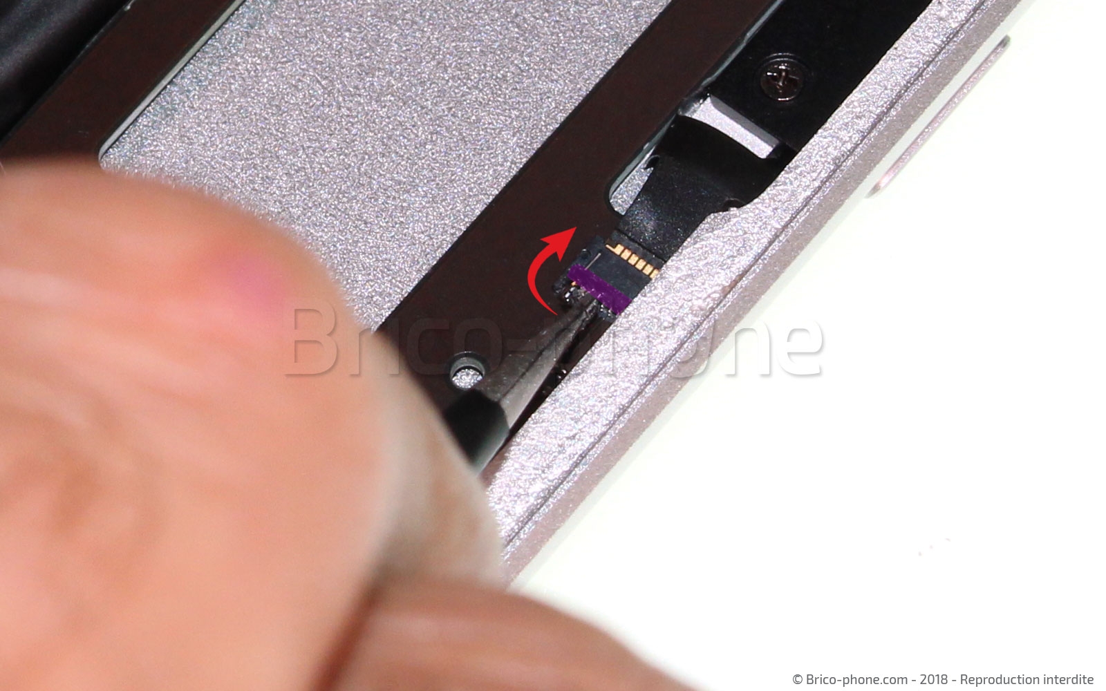 Changement de batterie sur iPad 6 2018 photo 2