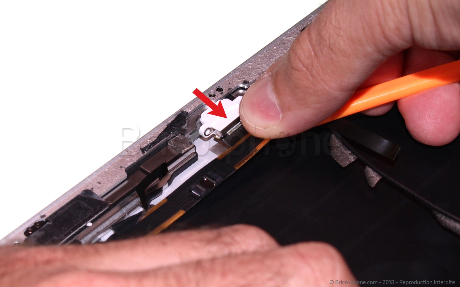 Changement de batterie sur iPad 6 2018 photo 4