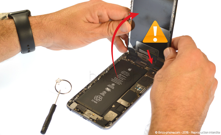 Changement d'écran (vitre+LCD) sans éléments prémontés sur iPhone 6S Plus photo 1