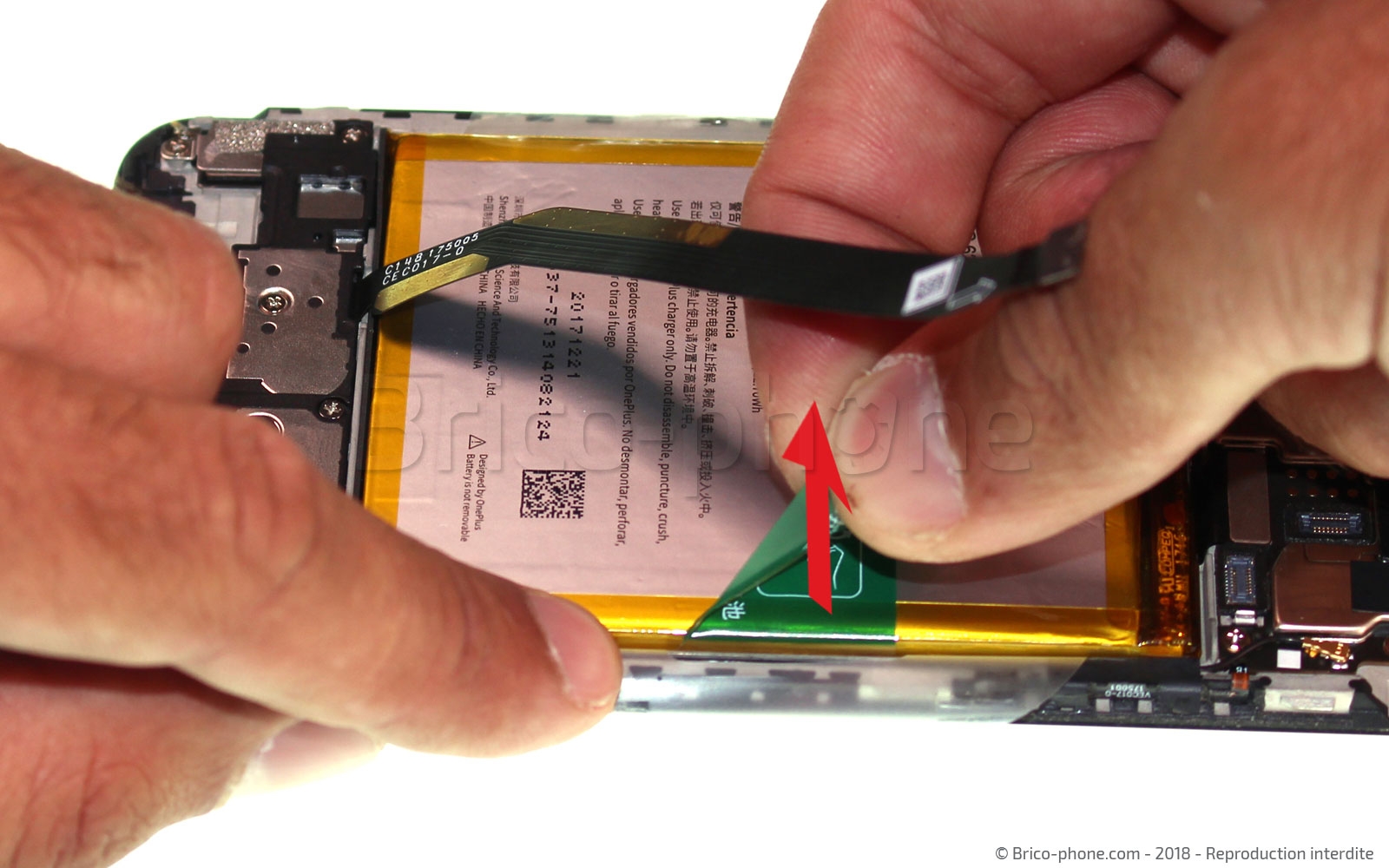 Changement de batterie sur OnePlus 5T photo 3