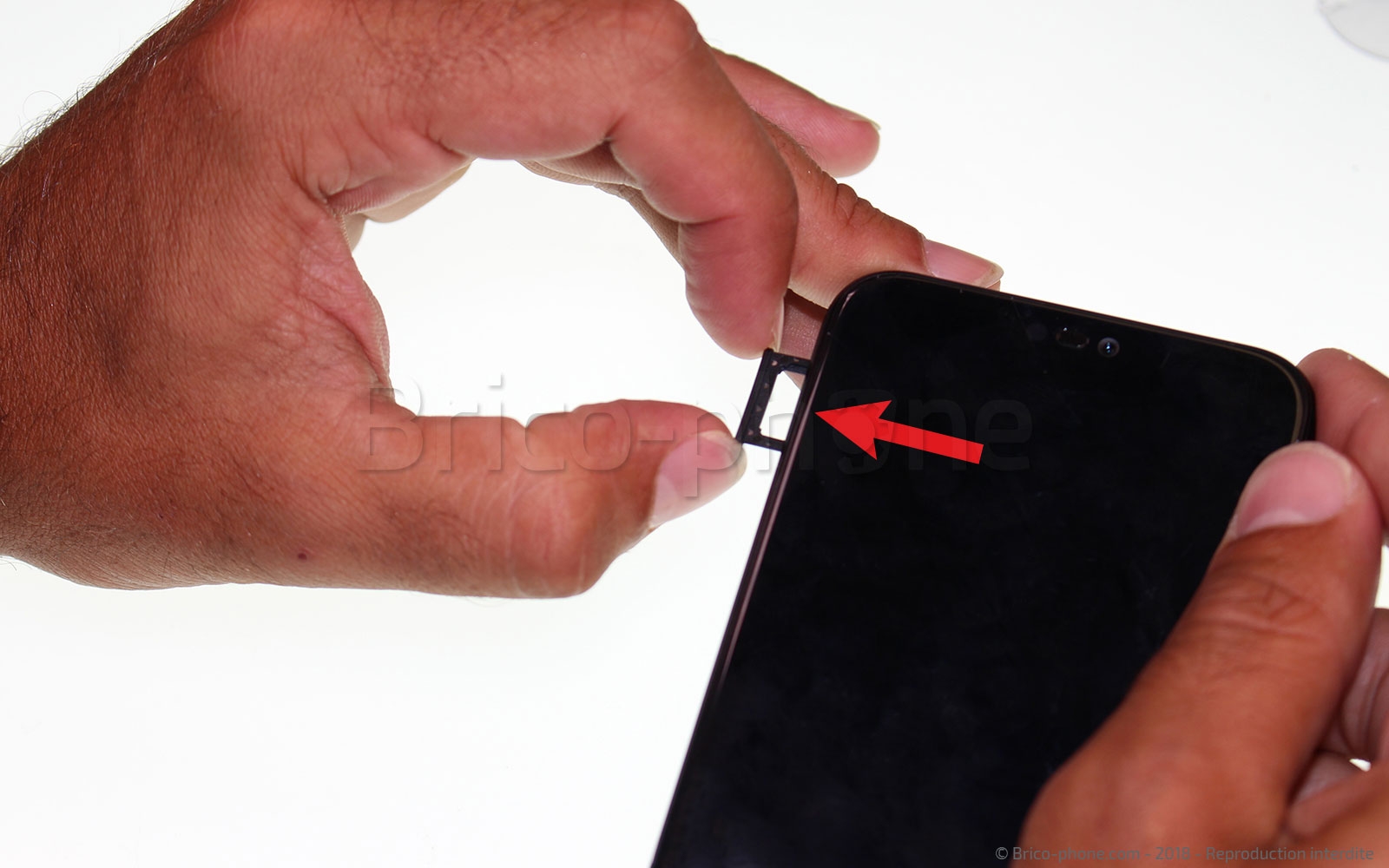 Changement du connecteur de charge et prise Jack sur P20 lite photo 3