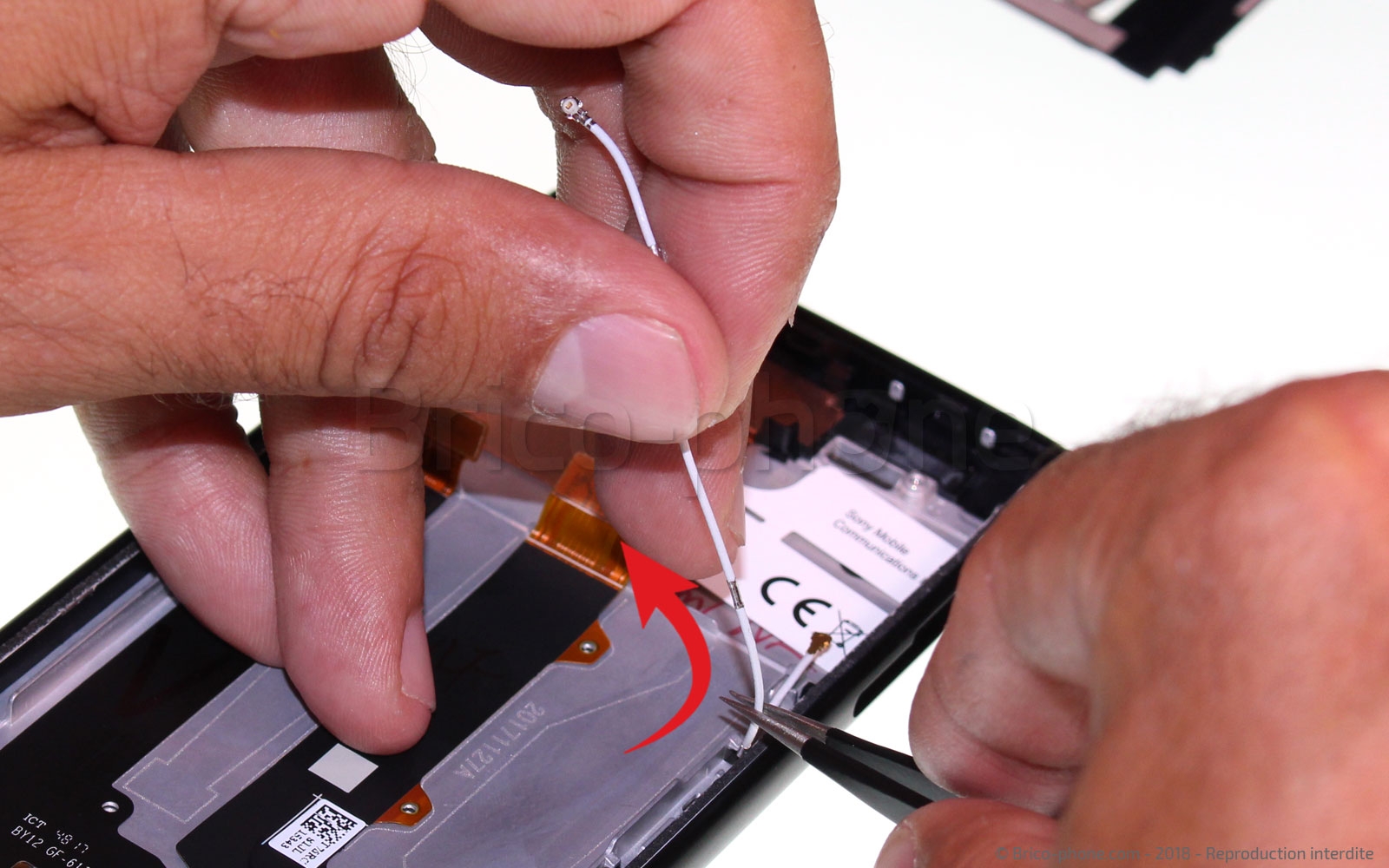 Changement d'écran (vitre+LCD) sur Xperia XA2 - XA2 Dual photo 2