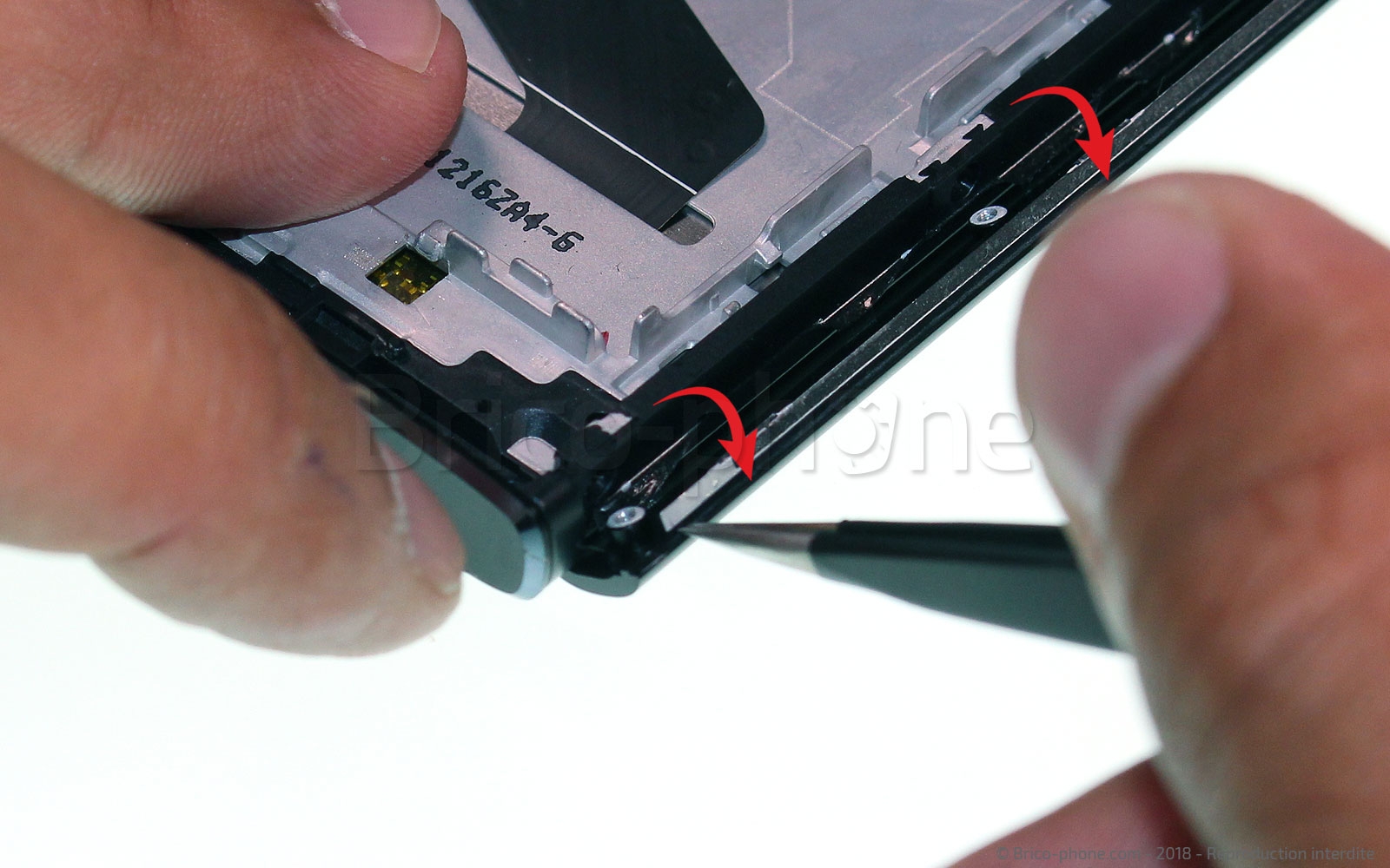 Changement d'écran (vitre+LCD) sur Xperia XA2 - XA2 Dual photo 3