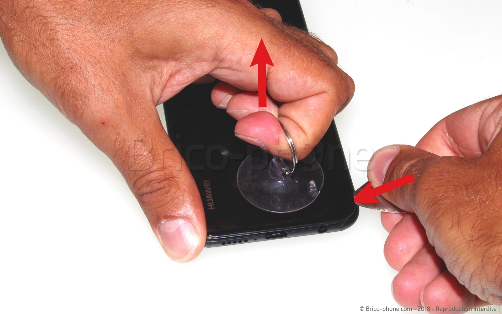 Changement d'écran (vitre+châssis+batterie) sur P20 lite photo 1