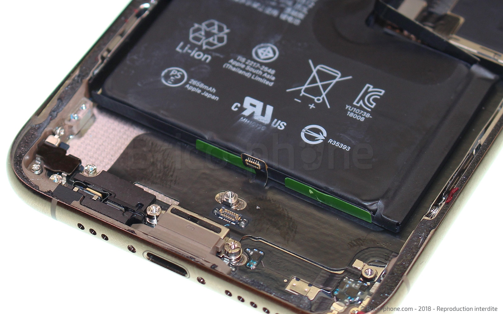 Changement de batterie sur iPhone XS photo 4