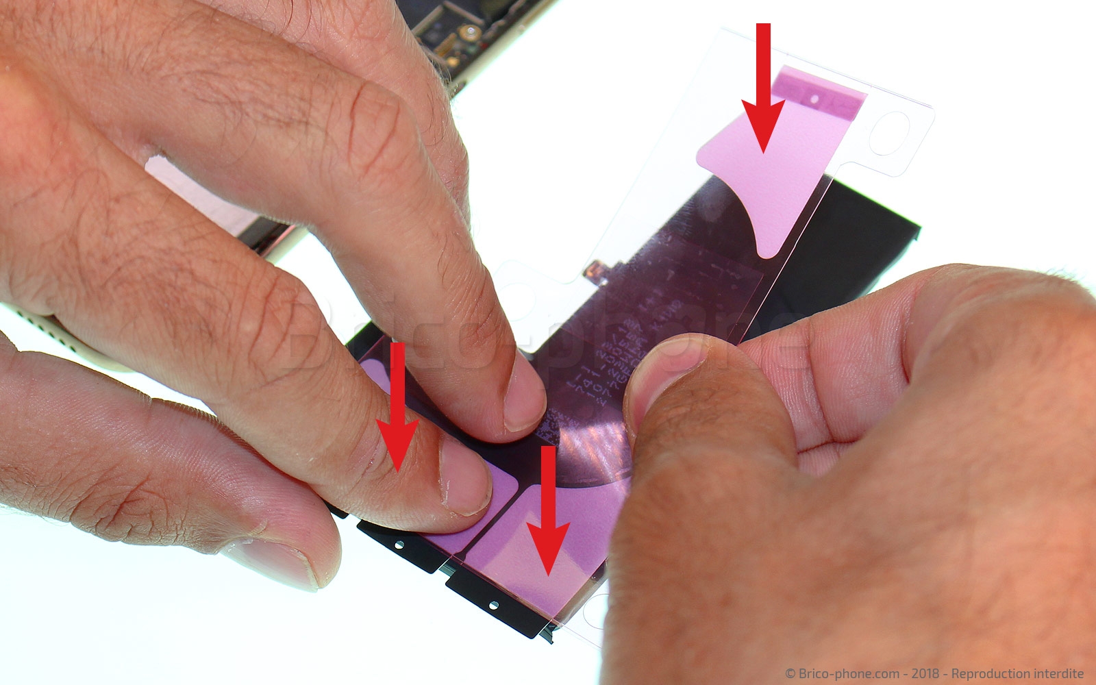 Changement de batterie sur iPhone XS photo 2