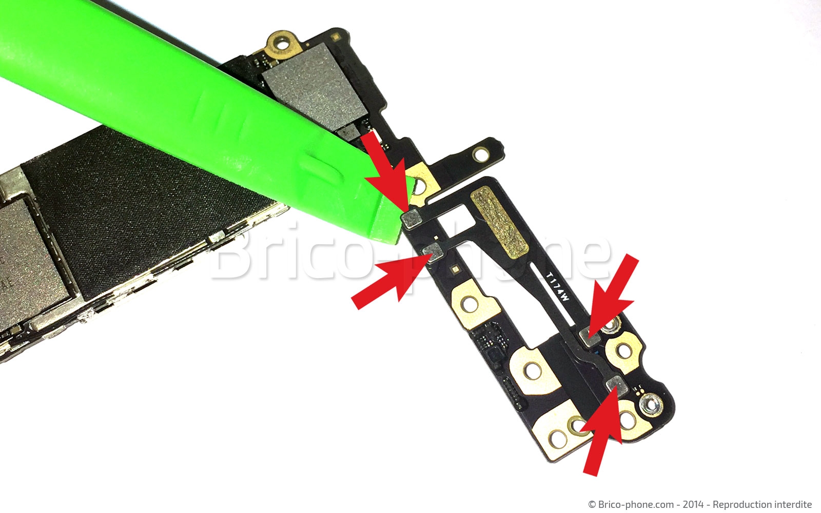 Changement d'antenne réseau (WiFi-GPS-Bluetooth) sur iPhone 6 photo 1