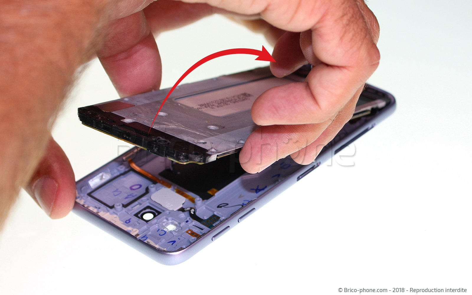 Changement du haut-parleur interne sur Galaxy J6 photo 3