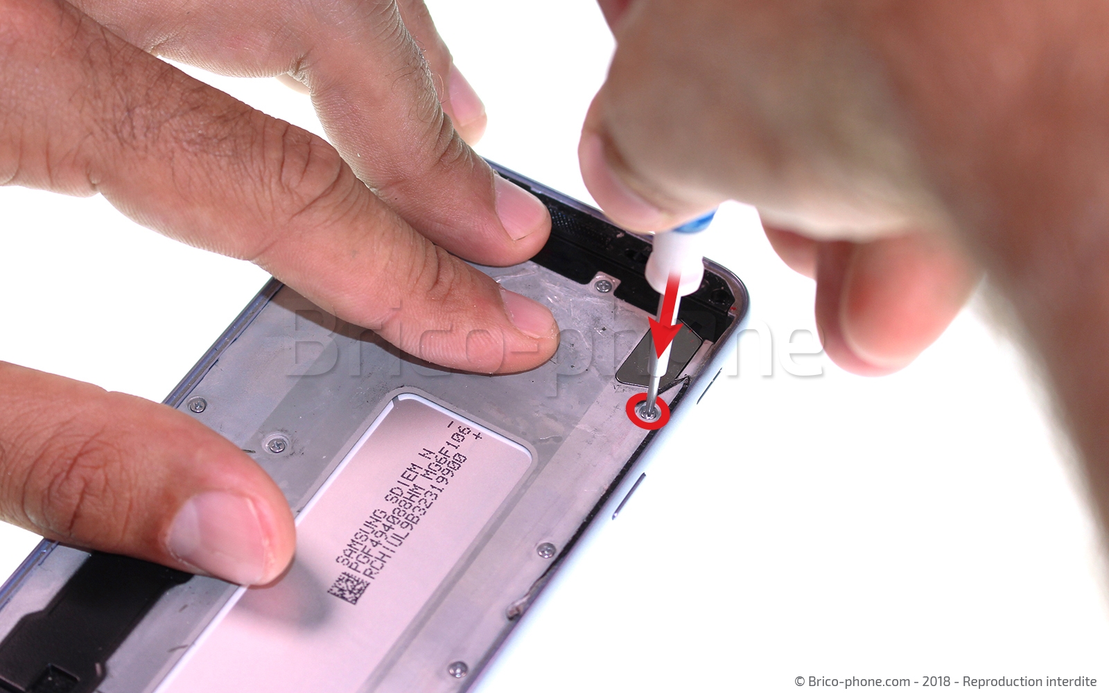 Changement de lecteur d'empreintes digitales sur Galaxy J6 photo 2