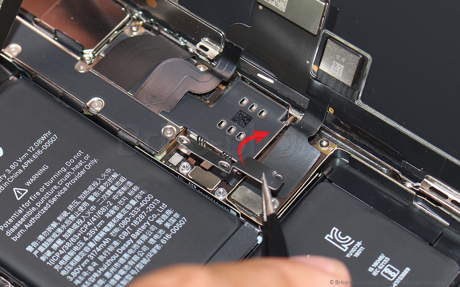 Changement de batterie sur iPhone XS Max photo 2