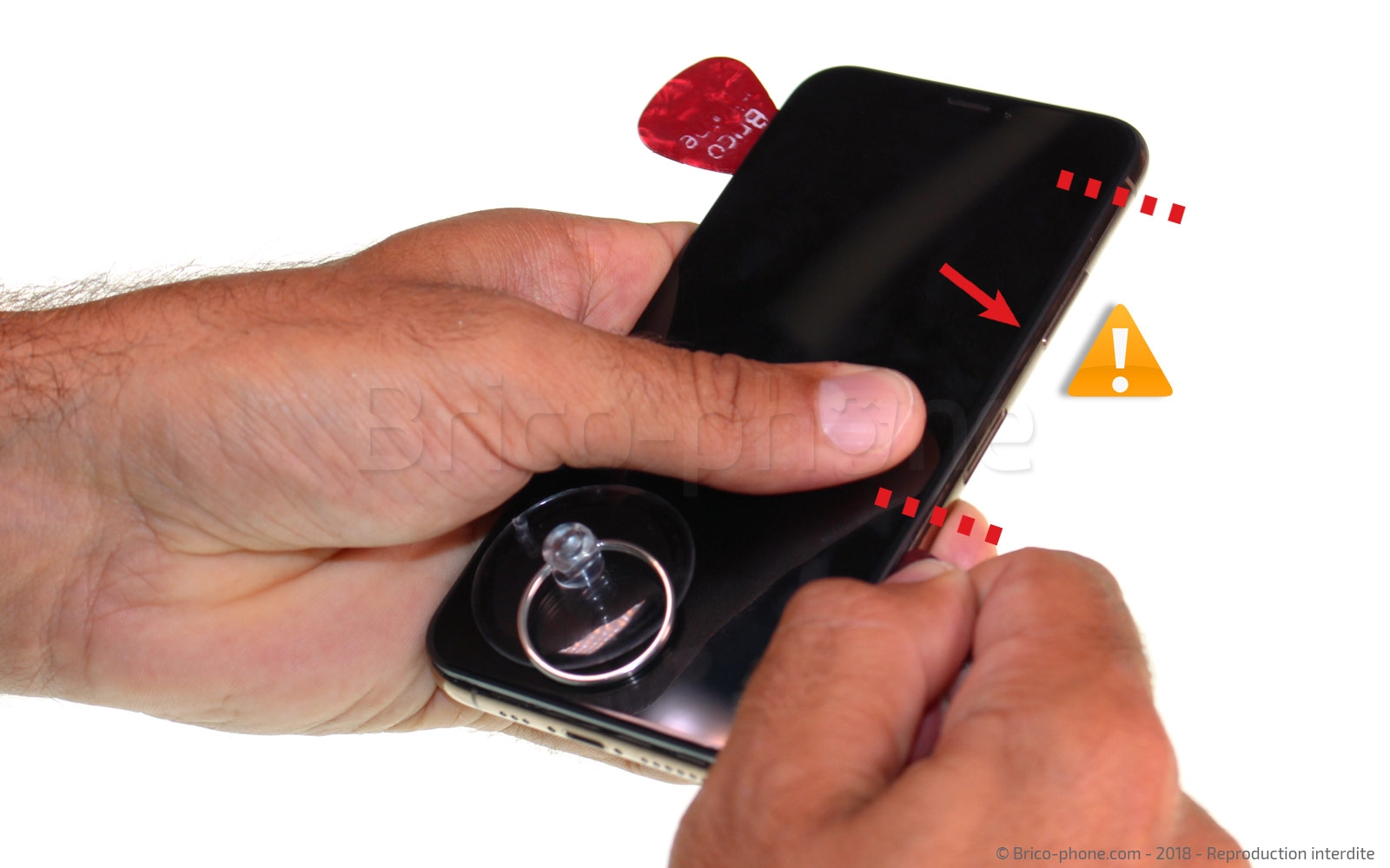 Changement du connecteur de charge sur iPhone XS photo 4