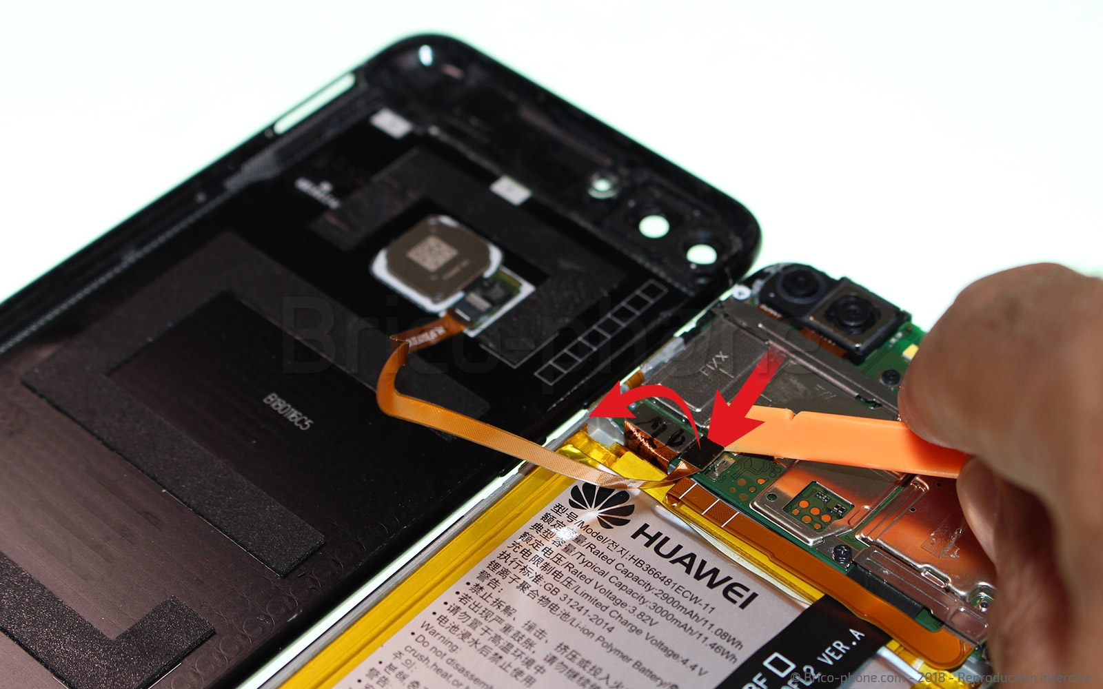 Changement de coque arrière avec lecteur d'empreintes sur P Smart 2018 photo 4